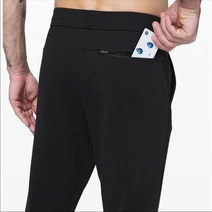 lululemon sweatpants